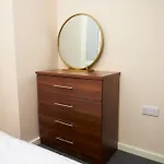 Apartment Deluxe And Cozy Two Bedroom With 1 Bathroom And Open Balcony