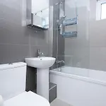 Waters Edge Daire Manchester