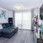 Waters Edge Daire Manchester
