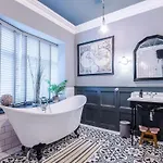 Opulent Oasis Large Luxury Sleeps 10