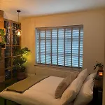 Opulent Oasis Large Luxury Sleeps 10 * Manchester