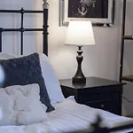 Victorian Elegance At Kingscliffe, Sleeps 17