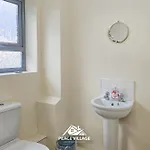 Prázdninový dům Ashton Co-living - Private Self-cater Manchester