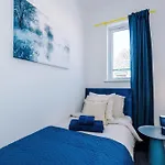Incredible 4bedroom In Salford, Game Room, Free Parking, Smart Tv Lägenhet *