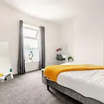 Daire 2 Min Walk Etihad Stadium & Coop Arena - 3br, Free Parking Manchester