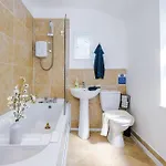 Stunning In Salford With Free Parking, Office, Pool & Ping Pong Table 別荘 *