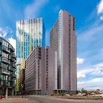 Daire Stunning New 2-bed Flat In Perfect For Couples