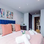 Stunning New 2-bed Flat In Perfect For Couples