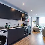 Stunning New 2-bed Flat In Perfect For Couples