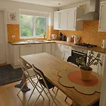 Apartment Beautiful House In The Heart Of A Golf Course. Manchester