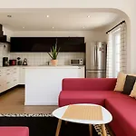 Amazing Flat In The Middle Of The Golf Course Manchester