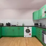 Appartement 3 Bed Canal St Flat Sleeps 9 Centre *