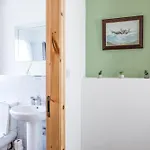 Retreat, Free Parking & Sleeps 5 Daire