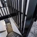 Large 4br House, Sleeps 8, Parking, Full Kitchen, Ideal For Groups, Family, Contractors Hébergement de vacances *