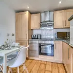 2br Flat - Free Parking - Old Trafford - Weekly Rates Apartamento Manchester