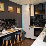 2br In Near Etihad Stadium With Parking Manchester