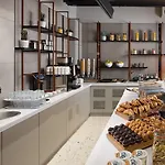 Hotel By Marriott Piccadilly