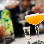 ホリデイ シティ センター ホテル 4*