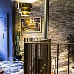 牛洞酒店 酒店 4*