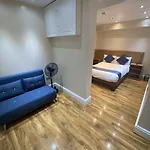 Ville Hotel 3*