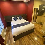 Hotel Ville Hotel 3*