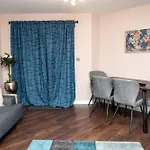 Elegant And Modern 3 Double Bedroom Near Centre Entire House Parking * Manchester