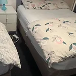 Komegloba Exquisite *