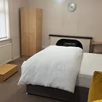 Komegloba Exquisite *