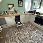 Chorlton Stylish & Convenient 公寓 *