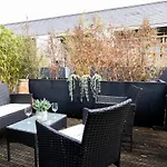 Daire Stylish & Modern 3br - Garden, Parking & Ps5 Manchester