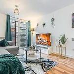 アパート 2-bed Apt-sleeps 5-long Stays-oxford St マンチェスター