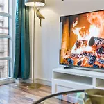 アパート 2-bed Apt-sleeps 5-long Stays-oxford St マンチェスター