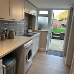 Town House In Stretford * Manchester