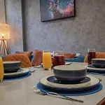 Prázdninový dům Spacious Home, Contractor Stay, Prime Location *