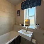 Luxury 2 Bed Mcr Centre - Free Parking Daire *