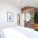 Nap At The Heim Διαμέρισμα