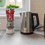 Apartmán Modern 4 Bedroom House For 9 Guests With Free Parking By The Cosy Corner Nationwide Manchester