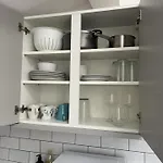 The Hive 2-bed With Kitchen And Private Bathroom In Lively Monton Village - Sleeps 4 - Free Wifi - Parking Nearby