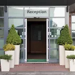 - Park, An Ihg 4* Manchester