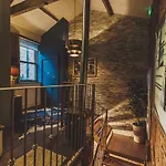 牛洞酒店