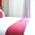 Ville Hotel Hotel
