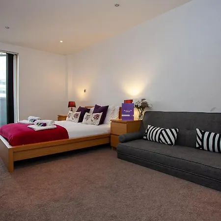 Stunning In The Centre Of That Sleeps 6 Apartment Manchester