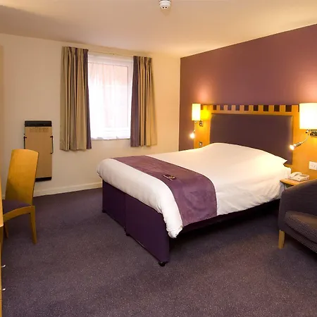 Premier Manchester Trafford Centre West 3* Urmston