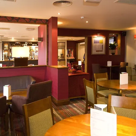 Premier Manchester 3*