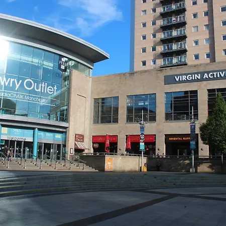 Esquire Media * Manchester