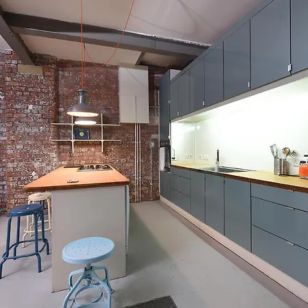 Mason Street Sleeps 16 Apartamento