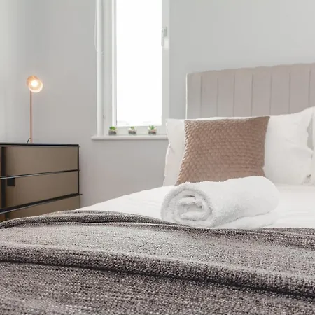 Stunning Designer 2 Bed In Heart Of City Манчестер