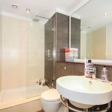 Impeccable 2-bed - Central Apartmán Manchester