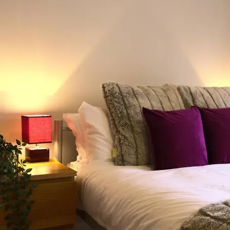 Relaxing City With Free Parking & Flexible Check-in * Manchester