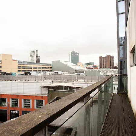 Spacious In Northern Quarter With Private Balcony * מנצ'סטר